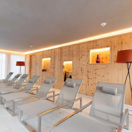 Albris Hotel