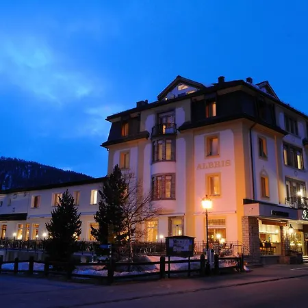 Albris 3*